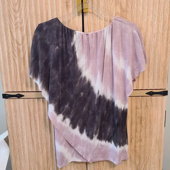 Juicy Couture Tie Dye Draped Flutter Sleeve Top - Size M - Picture 8 of 12